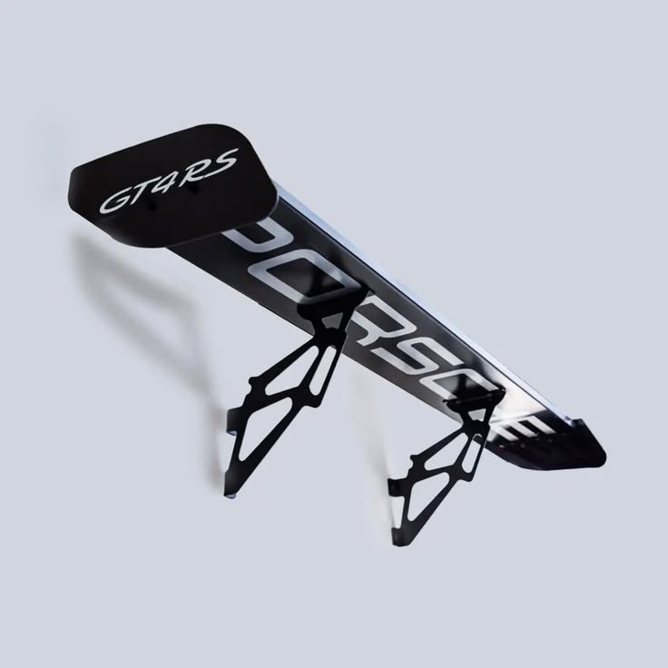 Étagère aileron Yakuza Aero, studio